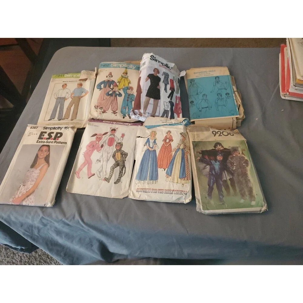 75 + Vtg SEWING PATTERNS MCCALL’S SIMPLICITY BUTTERICK VOGUE NEW LOOK SEE & SEW